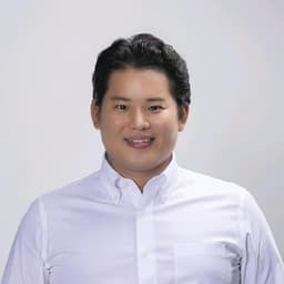 Tak Lee